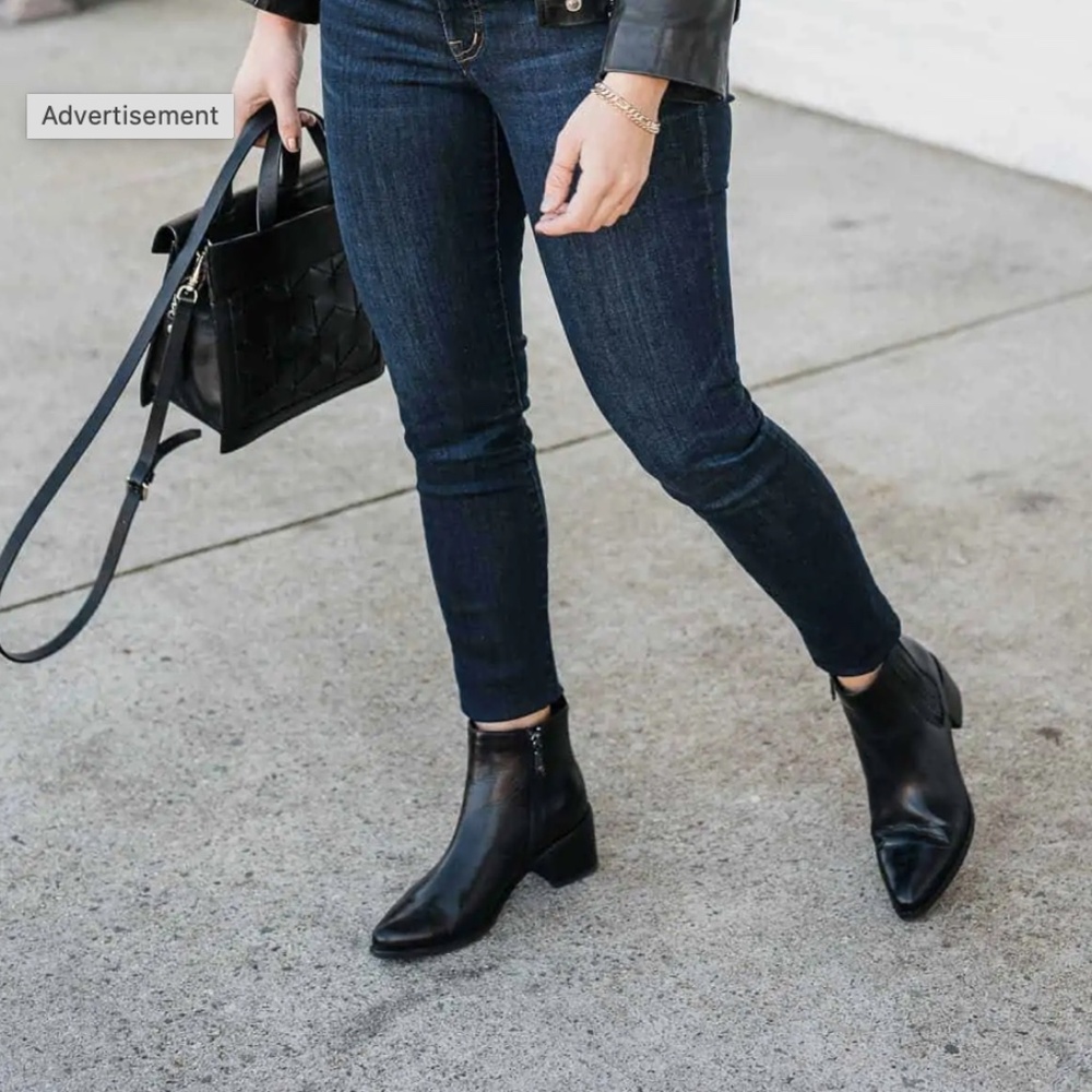 Black Leather Beautiful Blondo Sullivan Waterproof Bootie 8.5